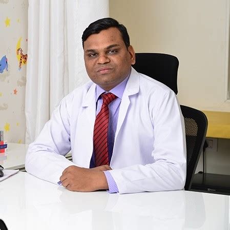 Dr.Ganesh Kharche Child Specialist Pediatrician Neonatologist
